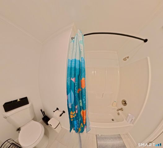156 Dayton Road, Bridgeport, CT 06606