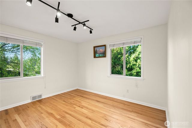 16253 13th Avenue SW, Burien, WA 98166