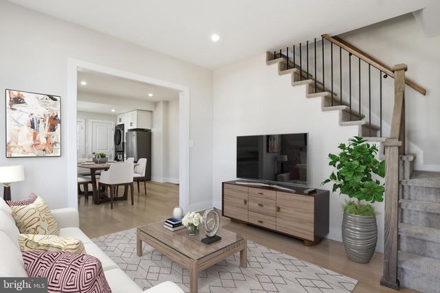 1026 W 5TH ST, Florence, NJ 08518