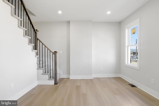 1026 W 5TH ST, Florence, NJ 08518