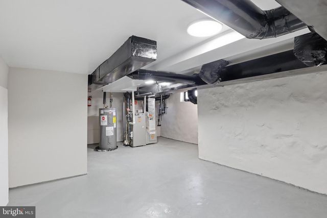 1026 W 5TH ST, Florence, NJ 08518