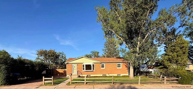 5041 GREYBULL AVE, Cheyenne, WY 82009