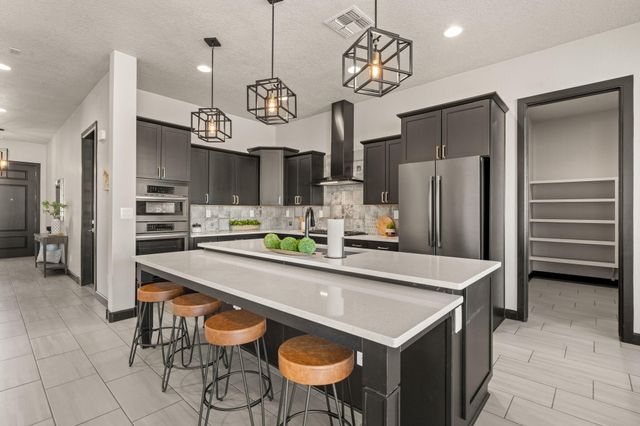 2416 Nugget Street SE, Rio Rancho, NM 87124