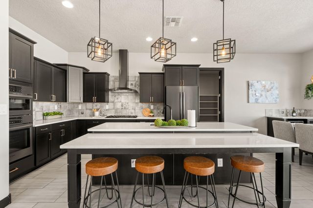 2416 Nugget Street SE, Rio Rancho, NM 87124