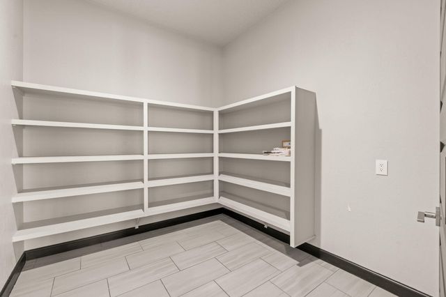 2416 Nugget Street SE, Rio Rancho, NM 87124