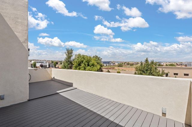 2416 Nugget Street SE, Rio Rancho, NM 87124