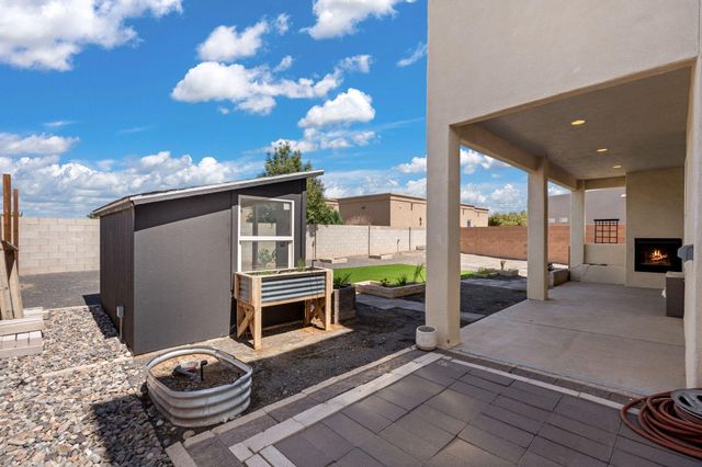 2416 Nugget Street SE, Rio Rancho, NM 87124