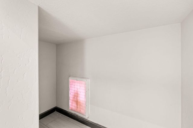 2416 Nugget Street SE, Rio Rancho, NM 87124