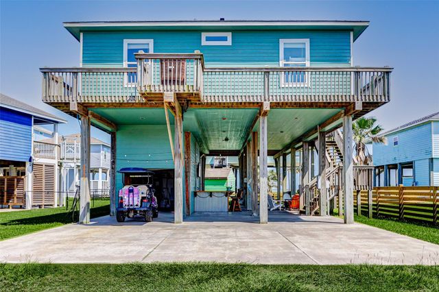 2754 Gulfview Lane, Crystal Beach, TX 77650
