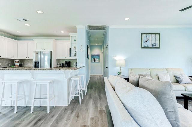 2754 Gulfview Lane, Crystal Beach, TX 77650
