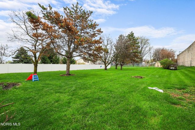 1902 Allendale Drive, Toledo, OH 43611