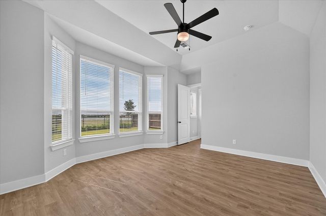 2106 Waters Edge Street, Forney, TX 75126
