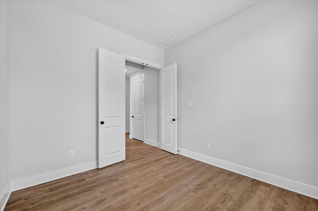 2106 Waters Edge Street, Forney, TX 75126