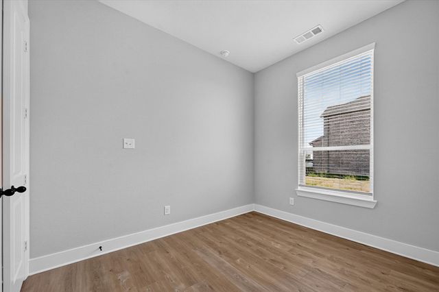 2106 Waters Edge Street, Forney, TX 75126