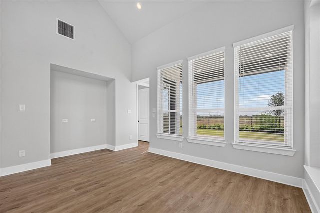 2106 Waters Edge Street, Forney, TX 75126