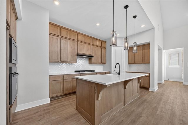 2106 Waters Edge Street, Forney, TX 75126