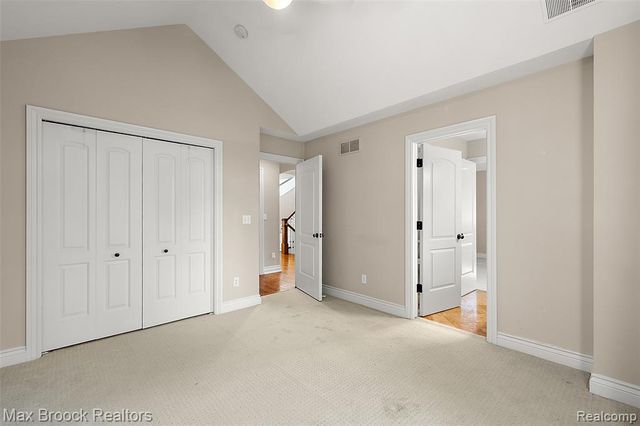 698 Hanna Street, Birmingham, MI 48009