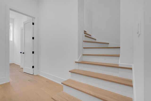 501 W Elm Street 3, Chicago, IL 60610