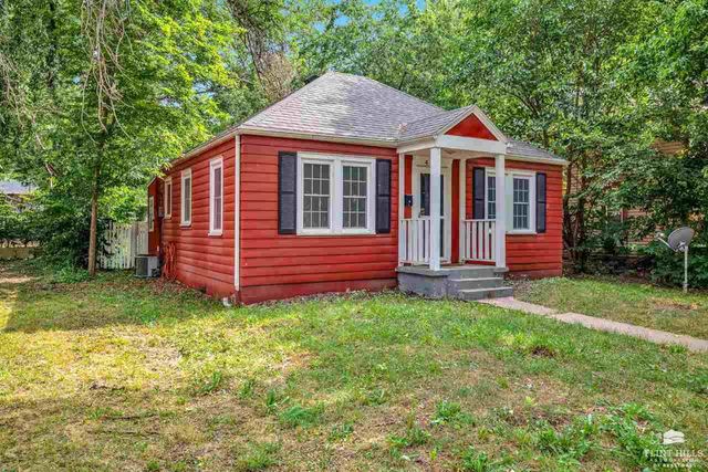 411 W 4th St, Junction City, KS 66441