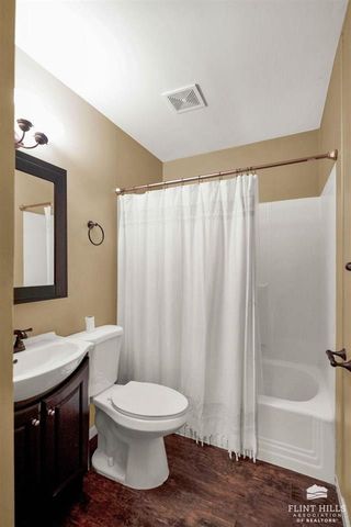 411 W 4th St, Junction City, KS 66441