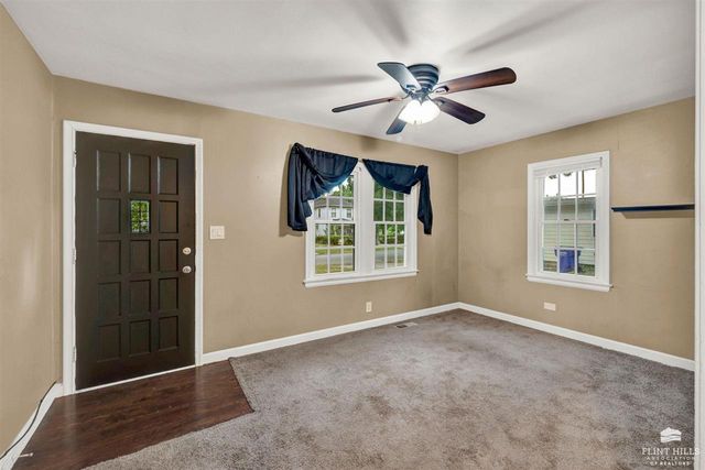 411 W 4th St, Junction City, KS 66441