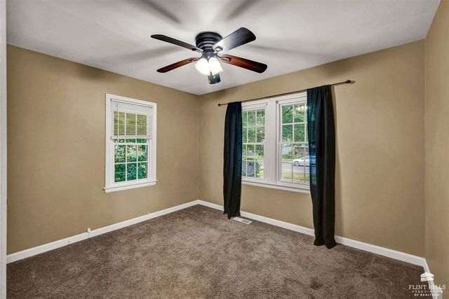 411 W 4th St, Junction City, KS 66441