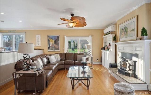 23 N Westbury Road, Hampton Bays, NY 11946