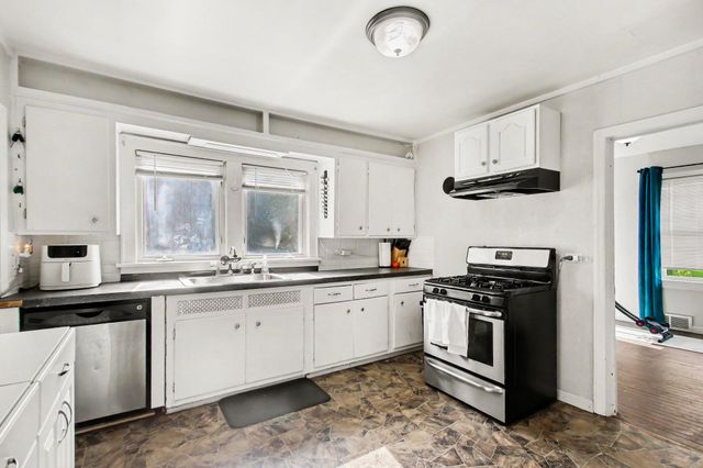1164 Center Street, Muskegon Twp, MI 49442