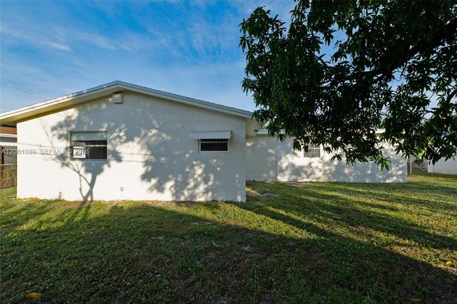 2641 NW 44th Ave 0, Lauderhill, FL 33313