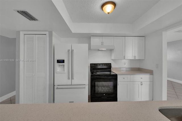 2641 NW 44th Ave 0, Lauderhill, FL 33313