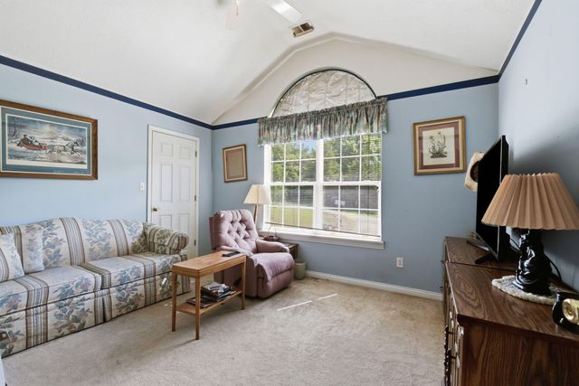 325 Eagle Creek Trail, Sadieville, KY 40370