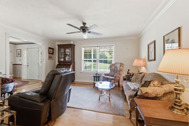 325 Eagle Creek Trail, Sadieville, KY 40370