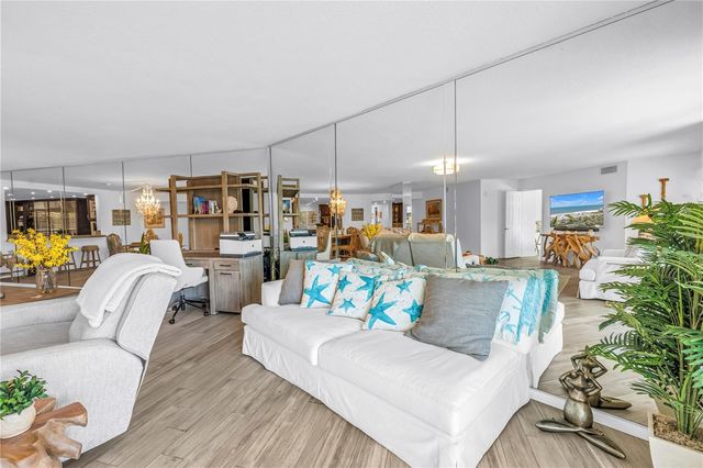 6600 SUNSET WAY 408, St Pete Beach, FL 33706