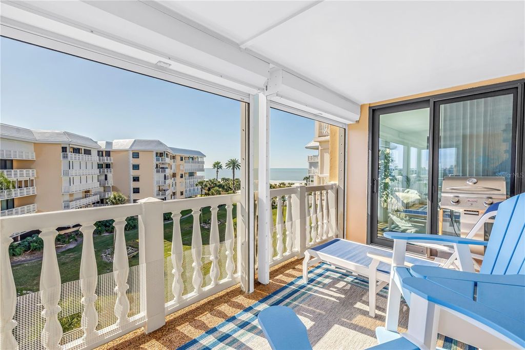 Image 18 of property listing at 6600 SUNSET WAY 408, St Pete Beach, FL 33706