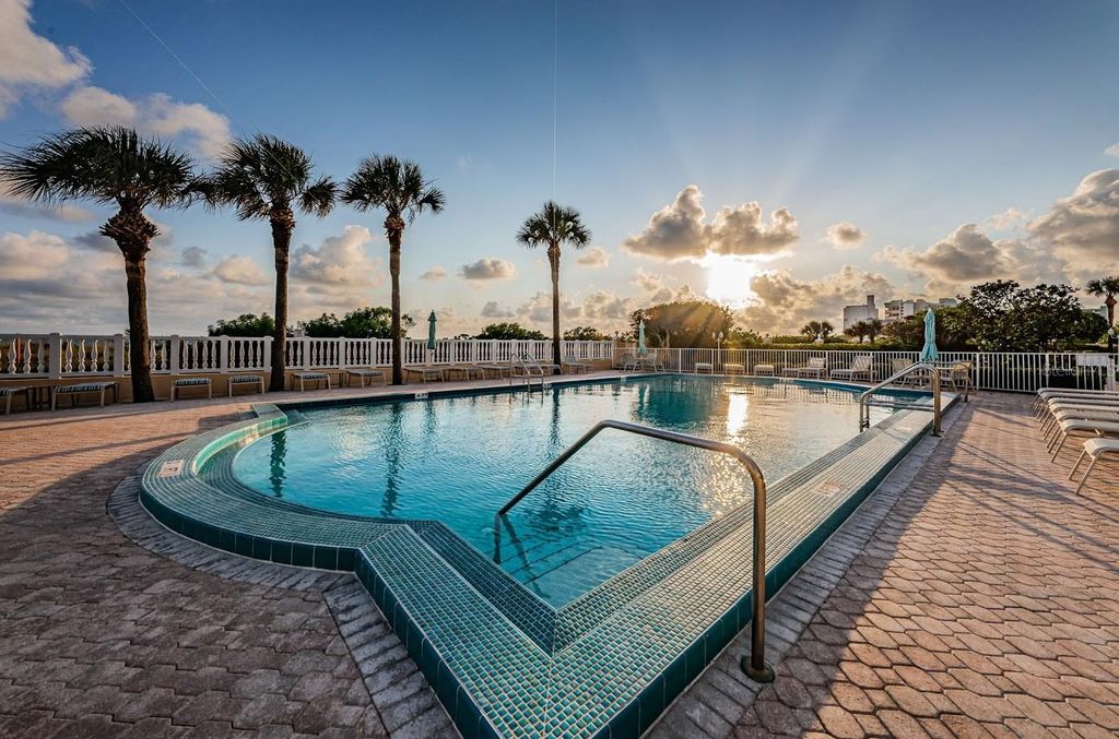 Image 40 of property listing at 6600 SUNSET WAY 408, St Pete Beach, FL 33706