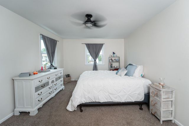 34 CRAIG RD, Bear, DE 19701