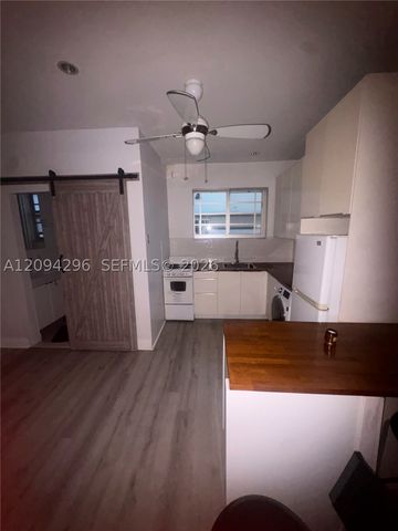 637 12th St 6, Miami Beach, FL 33139