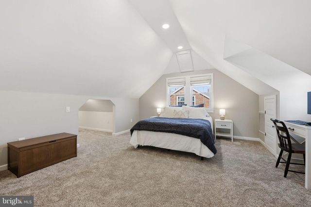 504 MAYFAIR ST, Vineland, NJ 08360