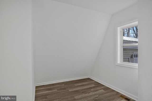 1660 BAY RIDGE RD, Edgewater, MD 21037