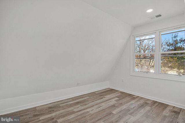 1660 BAY RIDGE RD, Edgewater, MD 21037