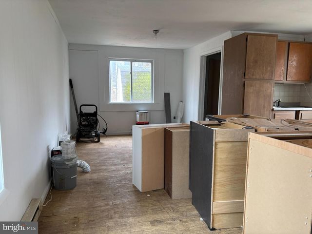 1660 BAY RIDGE RD, Edgewater, MD 21037