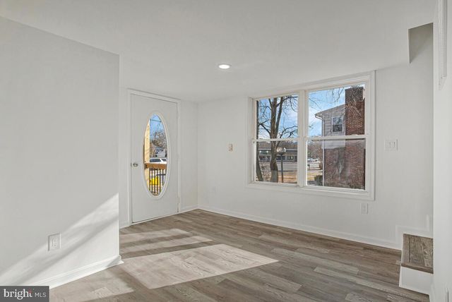 1660 BAY RIDGE RD, Edgewater, MD 21037