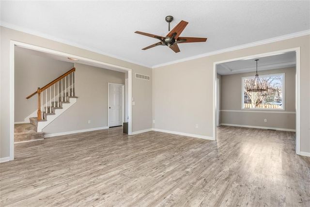 21704 W 49th Street, Shawnee, KS 66226