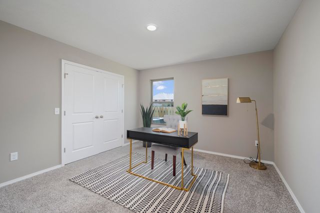 1353 N Sandy Creek Circle, Nixa, MO 65714
