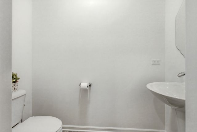 8503 Rosehall Drive, Joliet, IL 60431