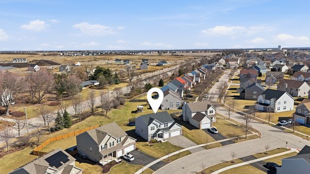 8503 Rosehall Drive, Joliet, IL 60431