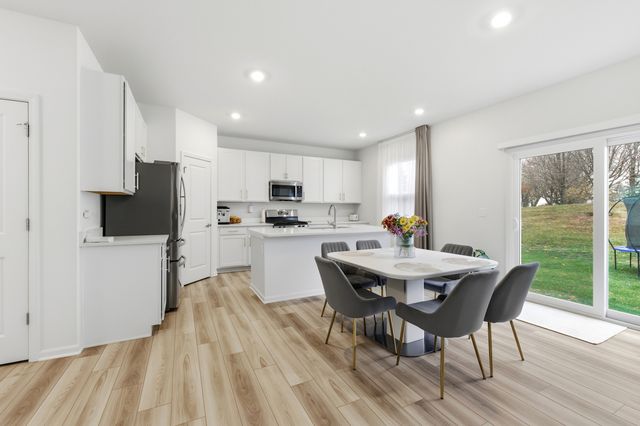 8503 Rosehall Drive, Joliet, IL 60431