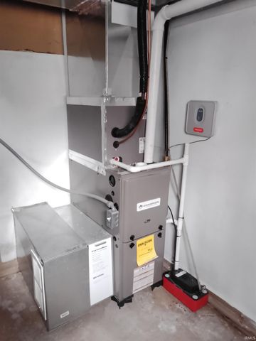 6021 E Liberty Drive, Monticello, IN 47960