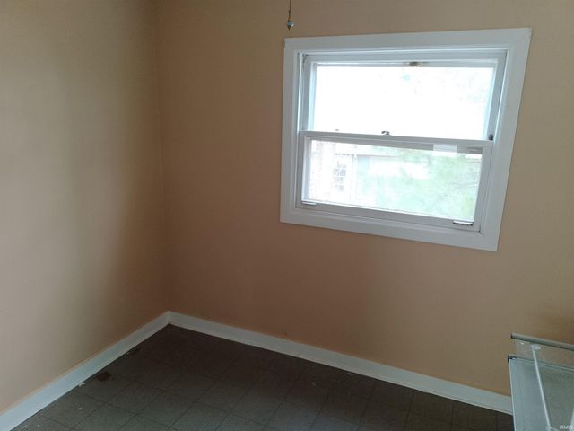 6021 E Liberty Drive, Monticello, IN 47960