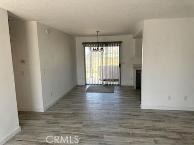 22134 Broken Lance, Apple Valley, CA 92307